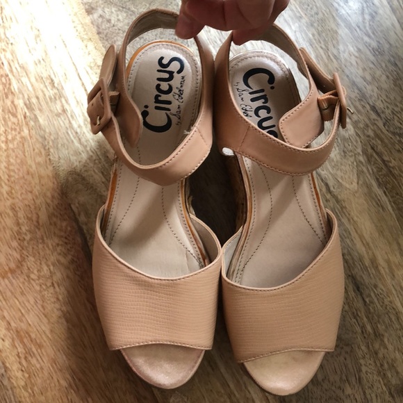 Circus by Sam Edelman Sandals - Picture 5 of 8